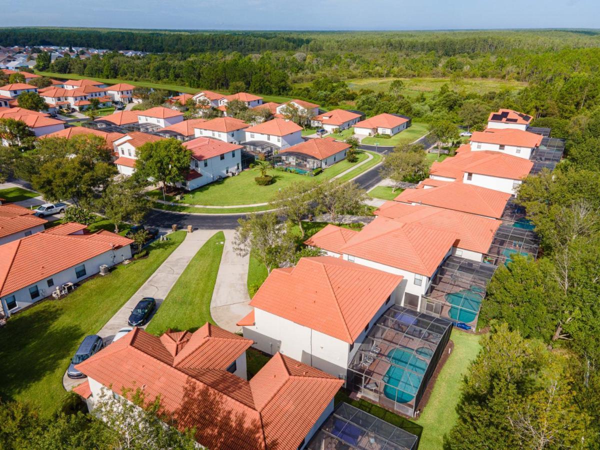 Affordable 4 Bedroom Luxury Villa Near Disney/Private Pool/Arcade/Game Room Orlando Exterior photo